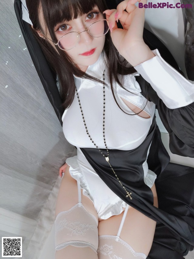 Coser@白银81 Vol.90: 自撮り Vol.61 (動画入り) (144 photos ) No.f8600d